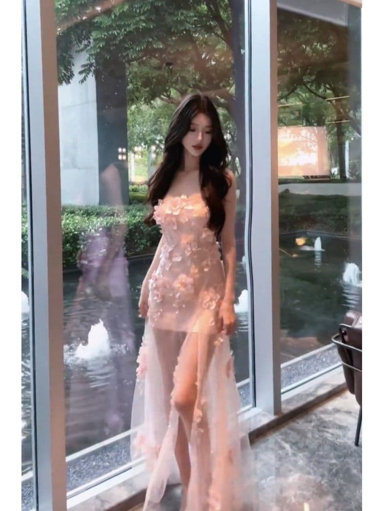 프랑스식 순수한 욕망 바람 3 차원 꽃 튜브탑 여성 드레스 여름 휴가 바람 허리 수축 슬림해 보이는 망사 타이트 스커트 롱 스커트 이미지 2