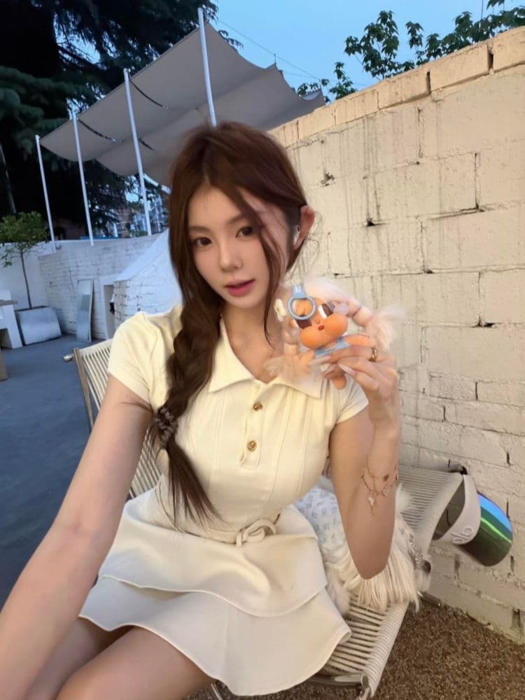 여름 새로운 한 부서 달콤함 품격 디자인 센스 미니멀리즘 몸매 가꾸기 반팔 패치워크 허리 수축 스트랩 점프 슈트 미니 스커트 여성 상세 이미지 3