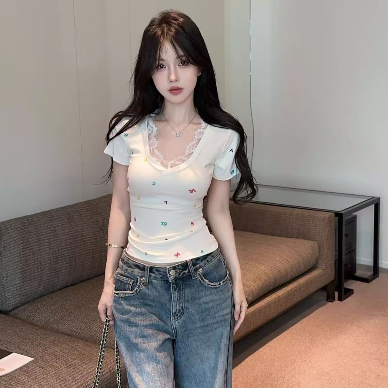 아메리칸 레트로 반팔 티셔츠 여성 디자인 센스 작은 대중 패션 Chic 슈퍼 잘 생긴 맨위 ins