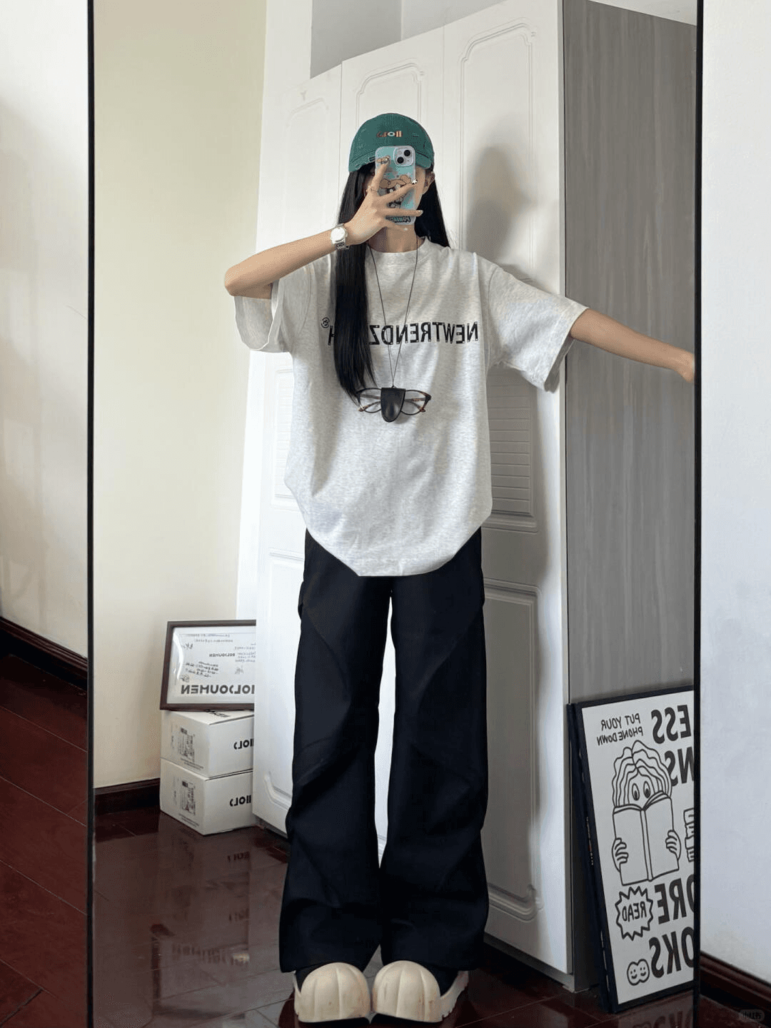 빗질하다 닫기 알파벳 패턴 프린트 루즈핏 반팔 티셔츠 이미지 2