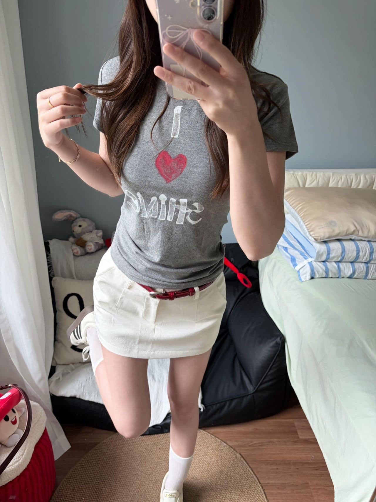 일반 슬림 피트 40 220 그램 92 면 8 암모니아 Lun 높은 탄력성 긍정적 인 어깨 프린트 반팔 티셔츠 여성 이미지 3