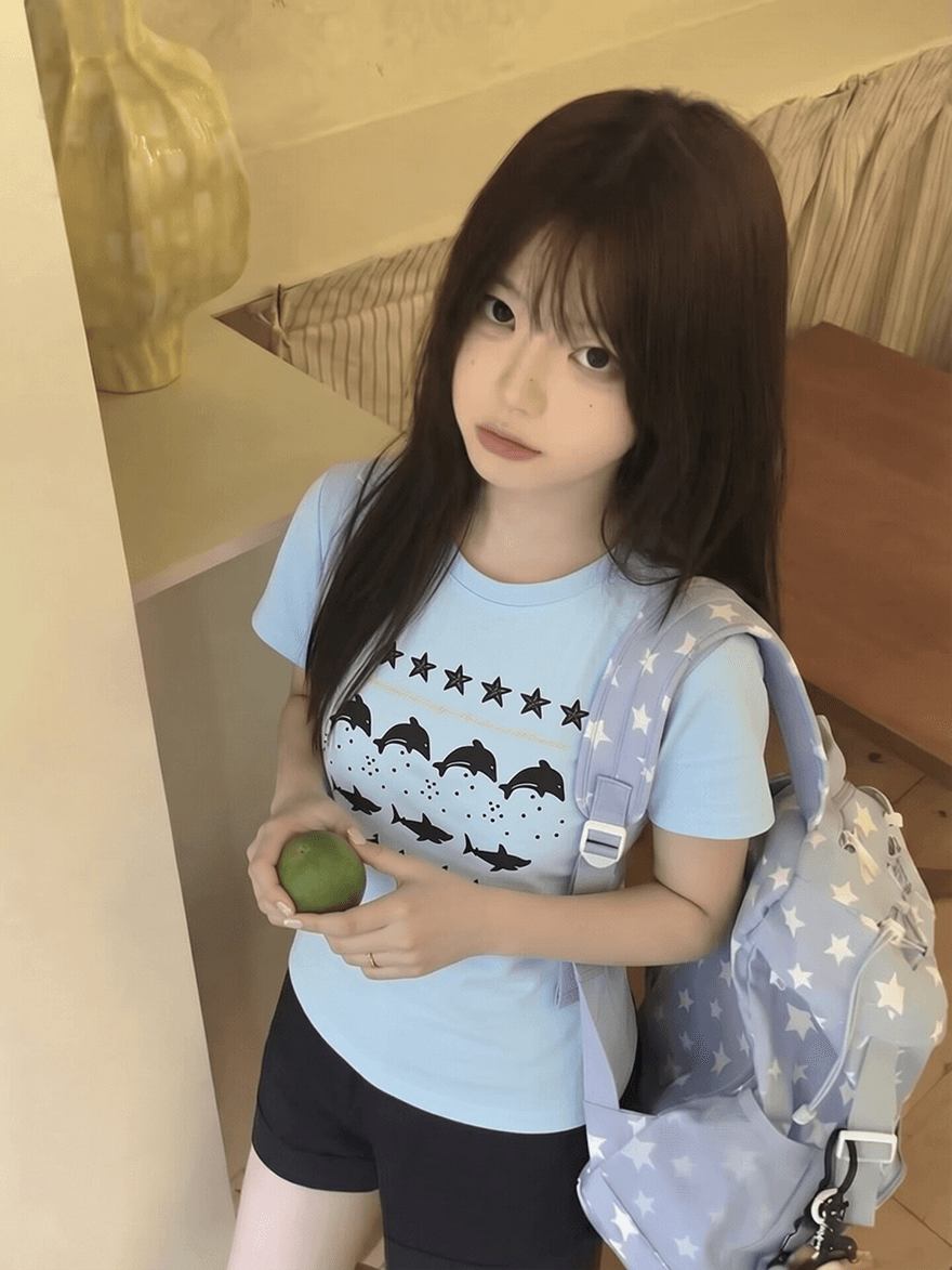 몸매 가꾸기 슬림해 보이는 반팔 티셔츠 여성 프린트 맨위 이미지 3
