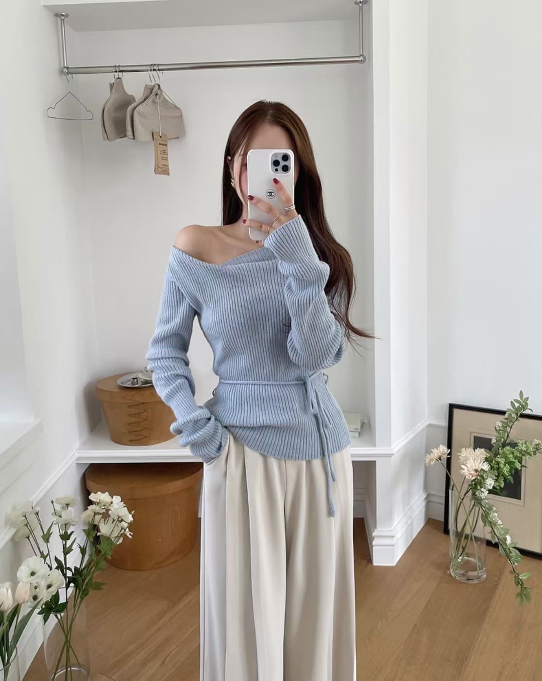 있음 선적 사이즈 업데이트 chic 이른 봄 디자인 센스 V넥 레이스업 긴팔 니트 스웨터 여성 몸매 가꾸기 슬림해 보이는 맨위 상세 이미지 6