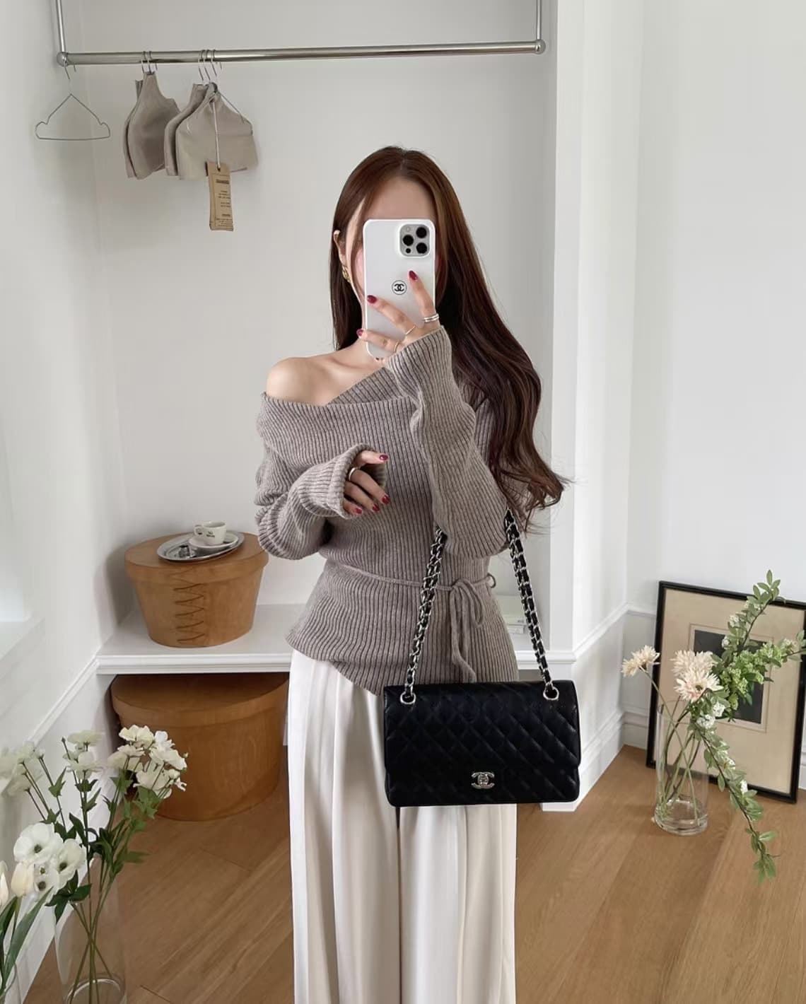 있음 선적 사이즈 업데이트 chic 이른 봄 디자인 센스 V넥 레이스업 긴팔 니트 스웨터 여성 몸매 가꾸기 슬림해 보이는 맨위 상세 이미지 13
