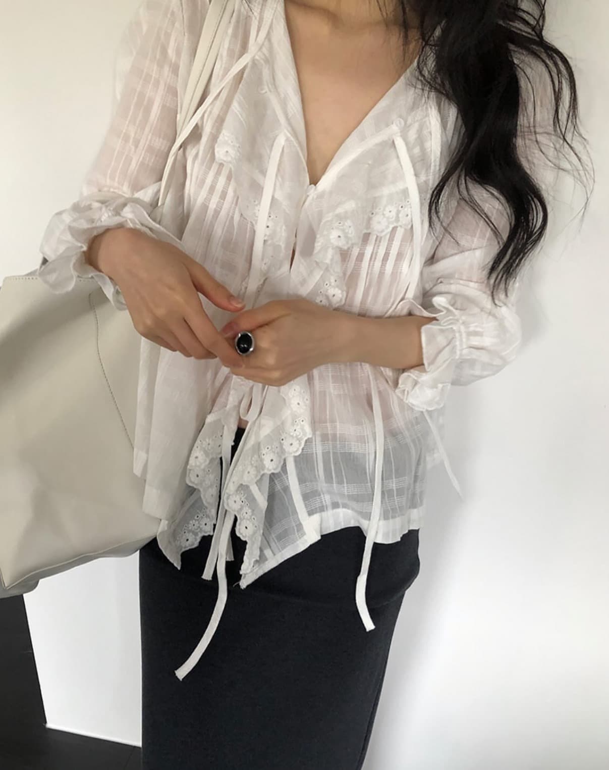 한국 chic 봄 디자인 센스 레이스 레이스업 거품 소매 셔츠 이미지 3
