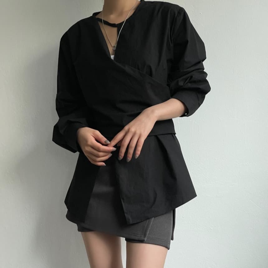 있음 선적 사이즈 업데이트 한국 chic 봄 불규칙 홀로우 아웃 품격 허리 수축 트임 셔츠 이미지 5