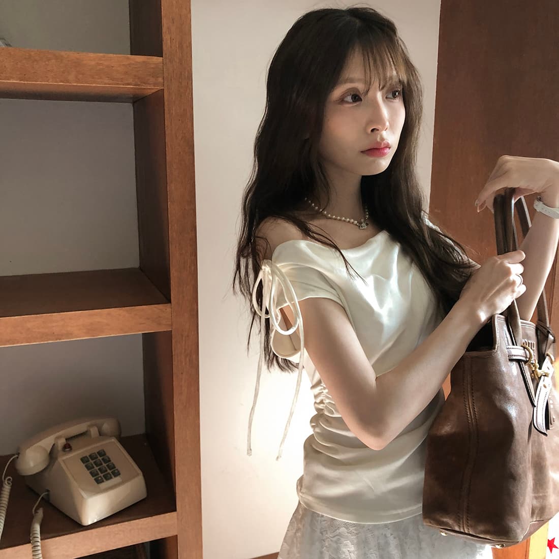 있음 선적 사이즈 업데이트 한국 chic 여름 새로운 순수한 욕망 바람 오프숄더 보트넥 허리 수축 슬림해 보이는 맨위 상세 이미지 22