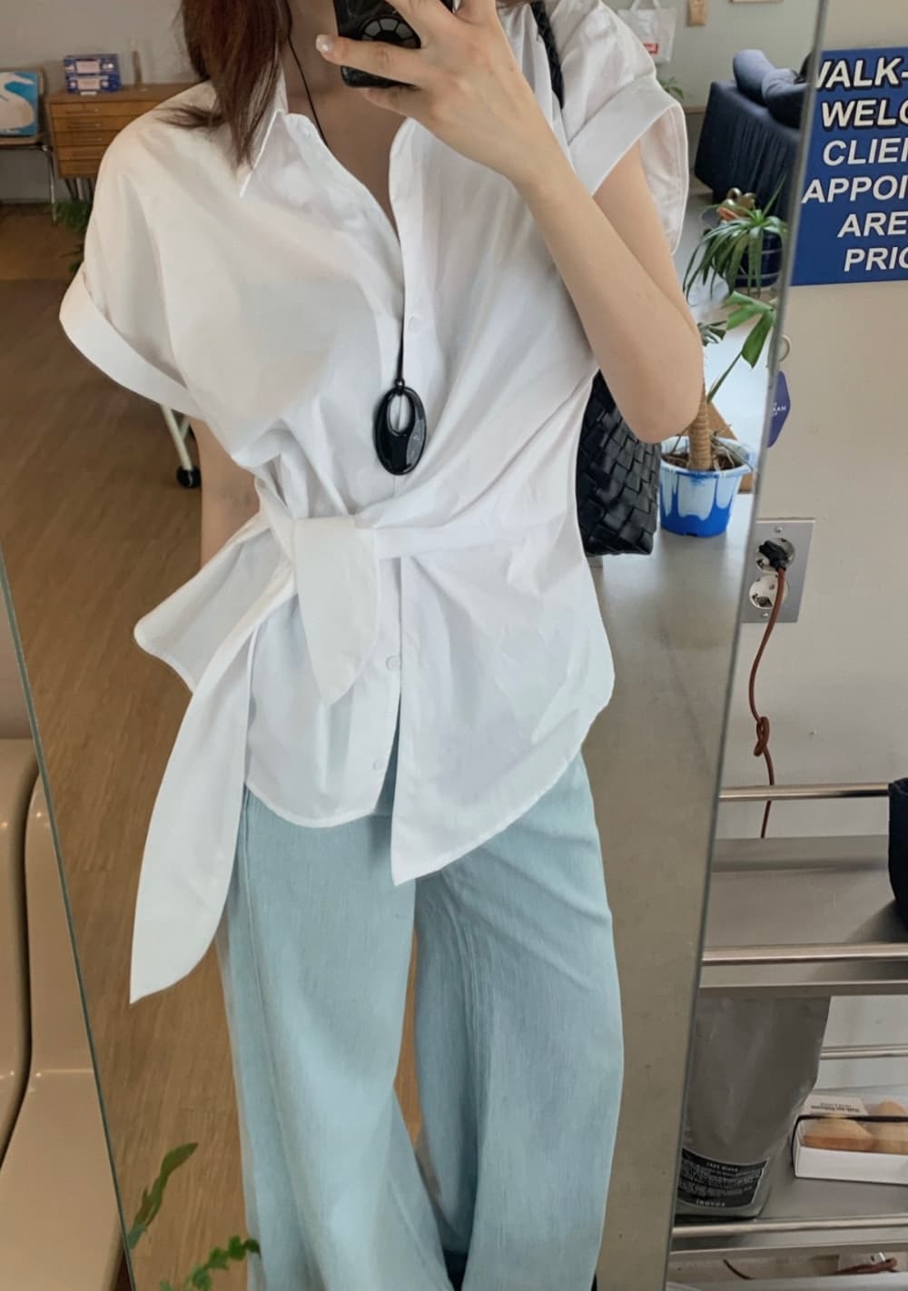한국 chic 여름 새로운 ins 디자인 센스 경 사진 레이스업 슬림해 보이는 다용도 반팔 셔츠 상세 이미지 5