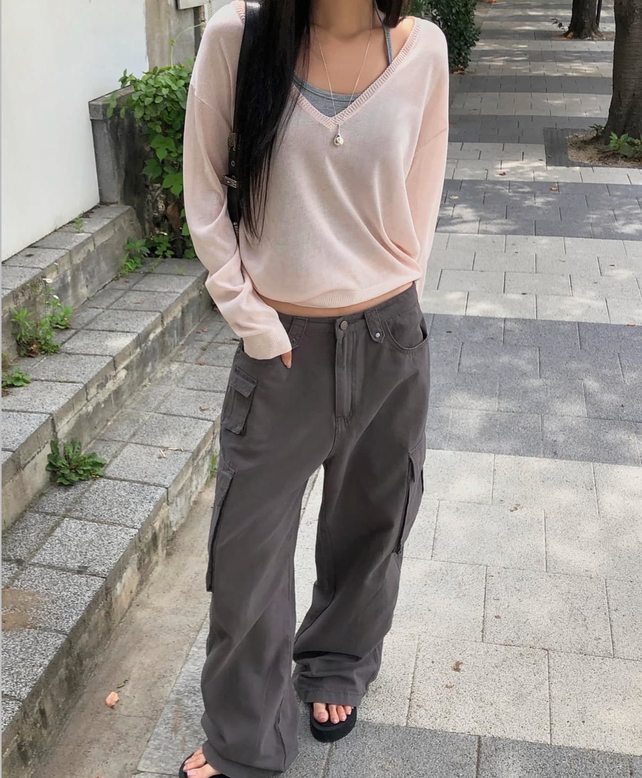 있음 선적 사이즈 업데이트 한국 chic 이른 가을 새로운 ins 마이크로 ~을 통해 얇은 스타일 V넥 자외선 차단 긴팔 니트 스웨터 상세 이미지 22