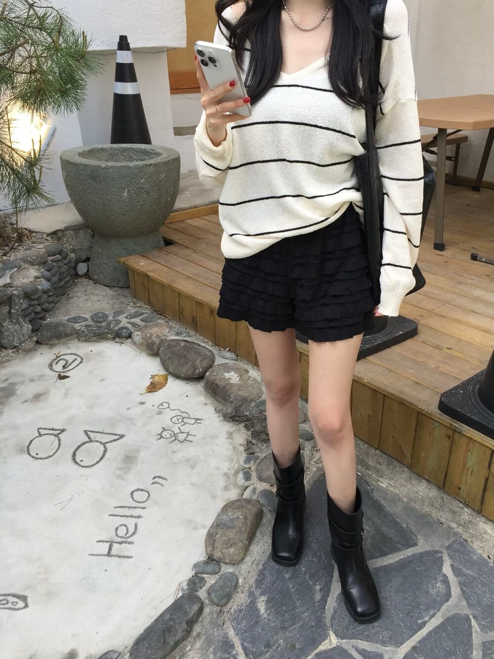 있음 선적 사이즈 업데이트 한국 chic 새로운 프랑스식 디자인 센스 이후 홀로우 아웃 레이스업 스트라이프 니트 스웨터 상세 이미지 43