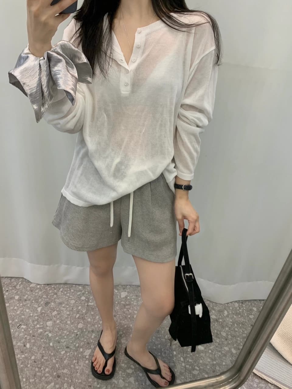 한국 chic 이른 가을 새로운 ins 단색 미니멀리즘 자외선 차단 느긋한 캐주얼 긴팔 니트 스웨터 상세 이미지 2