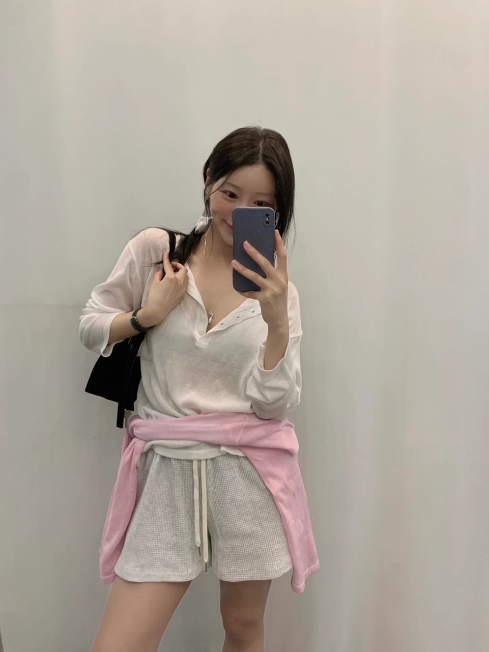 한국 chic 이른 가을 새로운 ins 단색 미니멀리즘 자외선 차단 느긋한 캐주얼 긴팔 니트 스웨터 상세 이미지 3