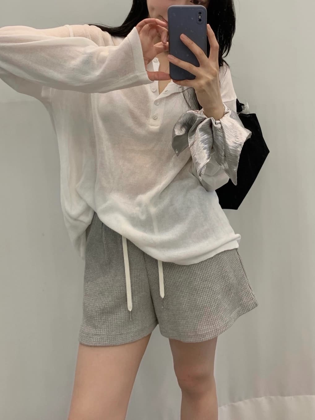 한국 chic 이른 가을 새로운 ins 단색 미니멀리즘 자외선 차단 느긋한 캐주얼 긴팔 니트 스웨터 상세 이미지 6