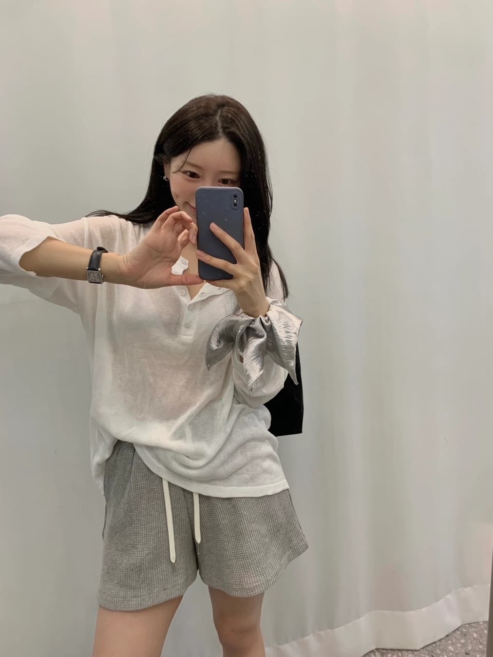 한국 chic 이른 가을 새로운 ins 단색 미니멀리즘 자외선 차단 느긋한 캐주얼 긴팔 니트 스웨터 상세 이미지 10