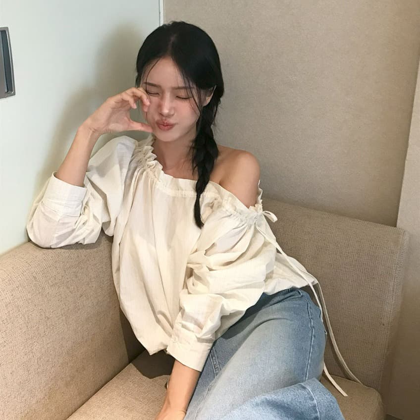 한국 chic 이른 가을 새로운 ins 오프숄더 경 사진 펌프 로프 느슨함 센스 슬림해 보이는 수직 기사 긴팔 셔츠 이미지 2