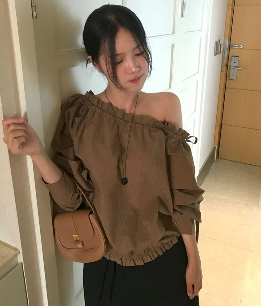 한국 chic 이른 가을 새로운 ins 오프숄더 경 사진 펌프 로프 느슨함 센스 슬림해 보이는 수직 기사 긴팔 셔츠 상세 이미지 5