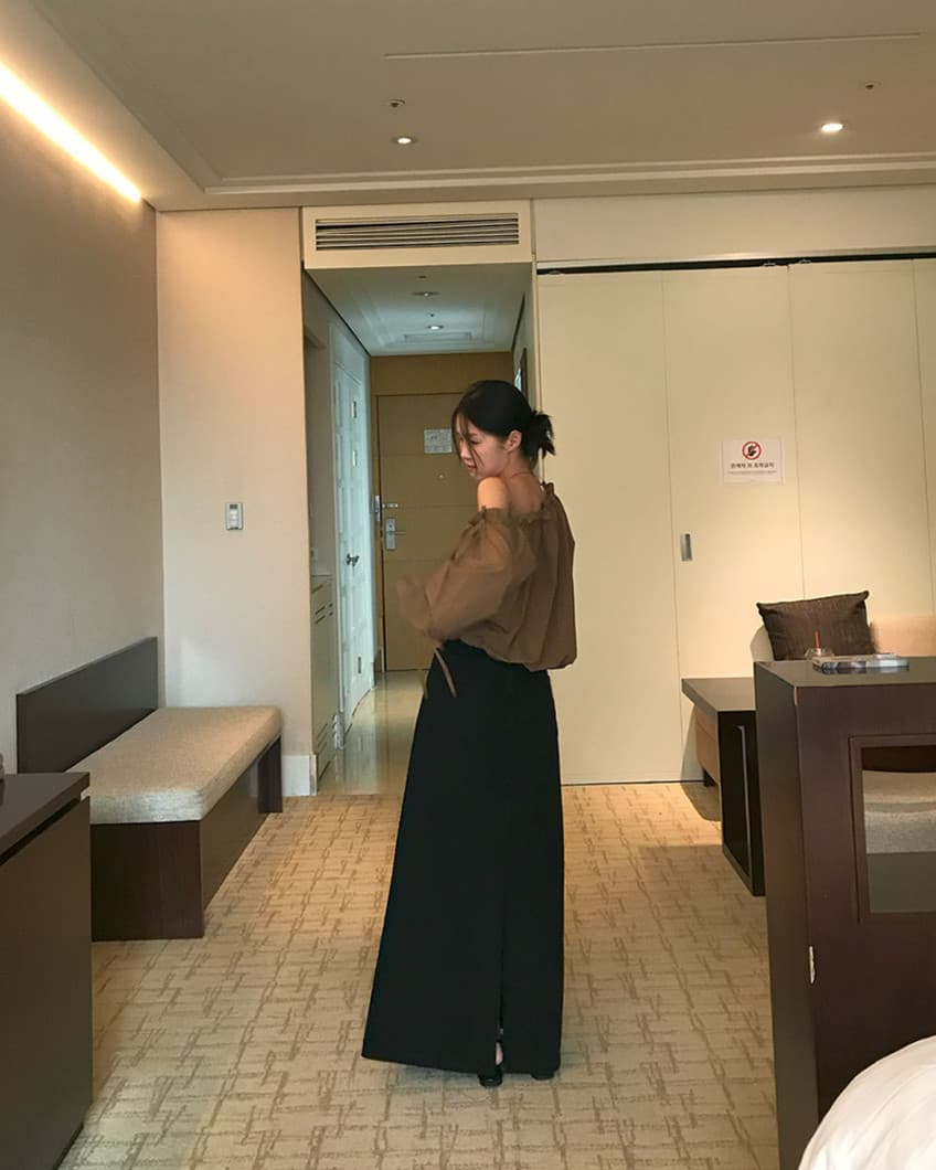 한국 chic 이른 가을 새로운 ins 오프숄더 경 사진 펌프 로프 느슨함 센스 슬림해 보이는 수직 기사 긴팔 셔츠 상세 이미지 11