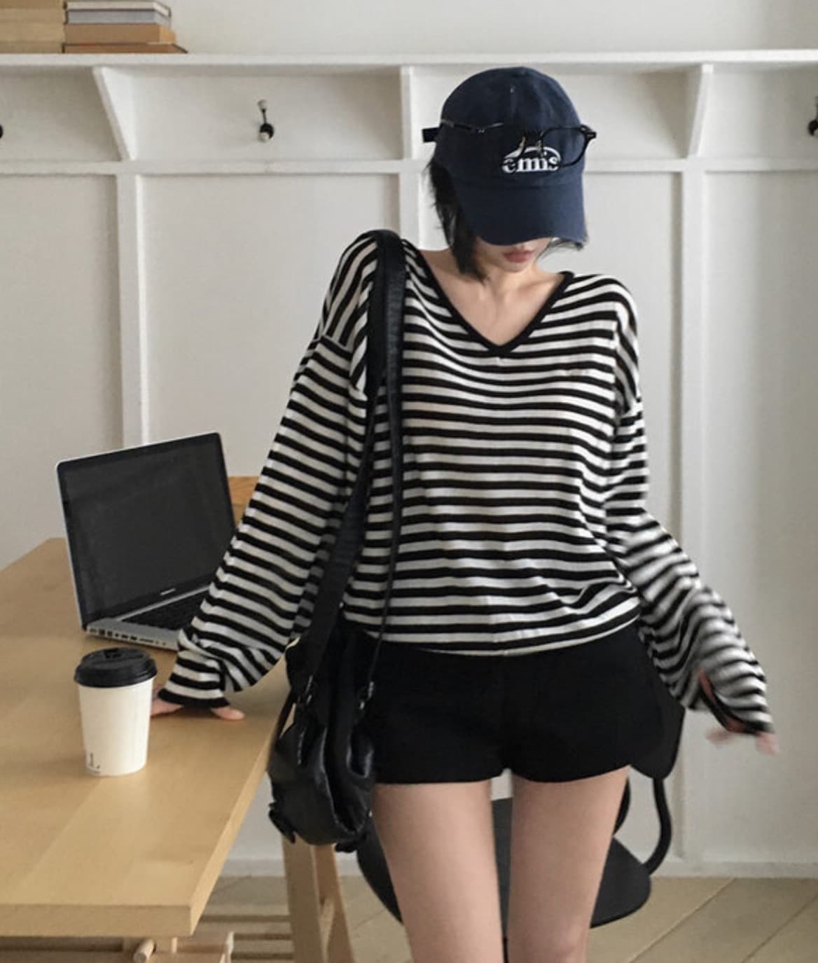 한국 chic 이른 가을 새로운 ins 빅 브이 넥 스트라이프 품격 느슨함 센스 긴팔 니트 스웨터 상세 이미지 7