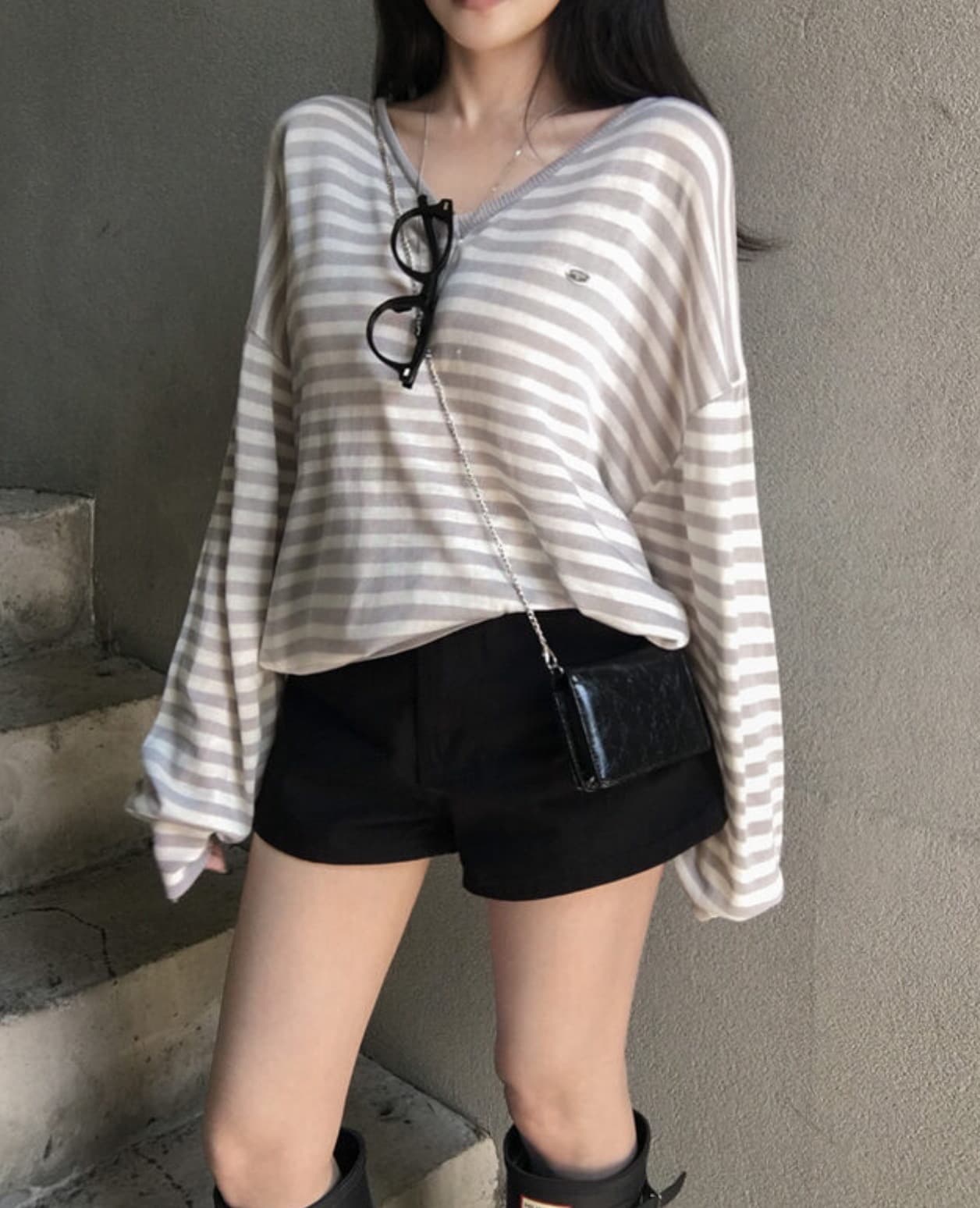 한국 chic 이른 가을 새로운 ins 빅 브이 넥 스트라이프 품격 느슨함 센스 긴팔 니트 스웨터 상세 이미지 15