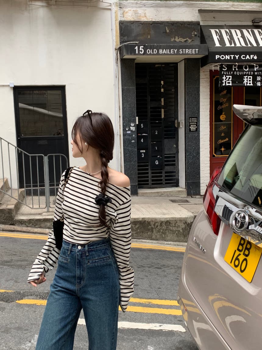 있음 선적 사이즈 업데이트 한국 chic 가을 스트라이프 오프숄더 긴팔 티셔츠 여성 슬림해 보이는 다용도 맨위 상세 이미지 23