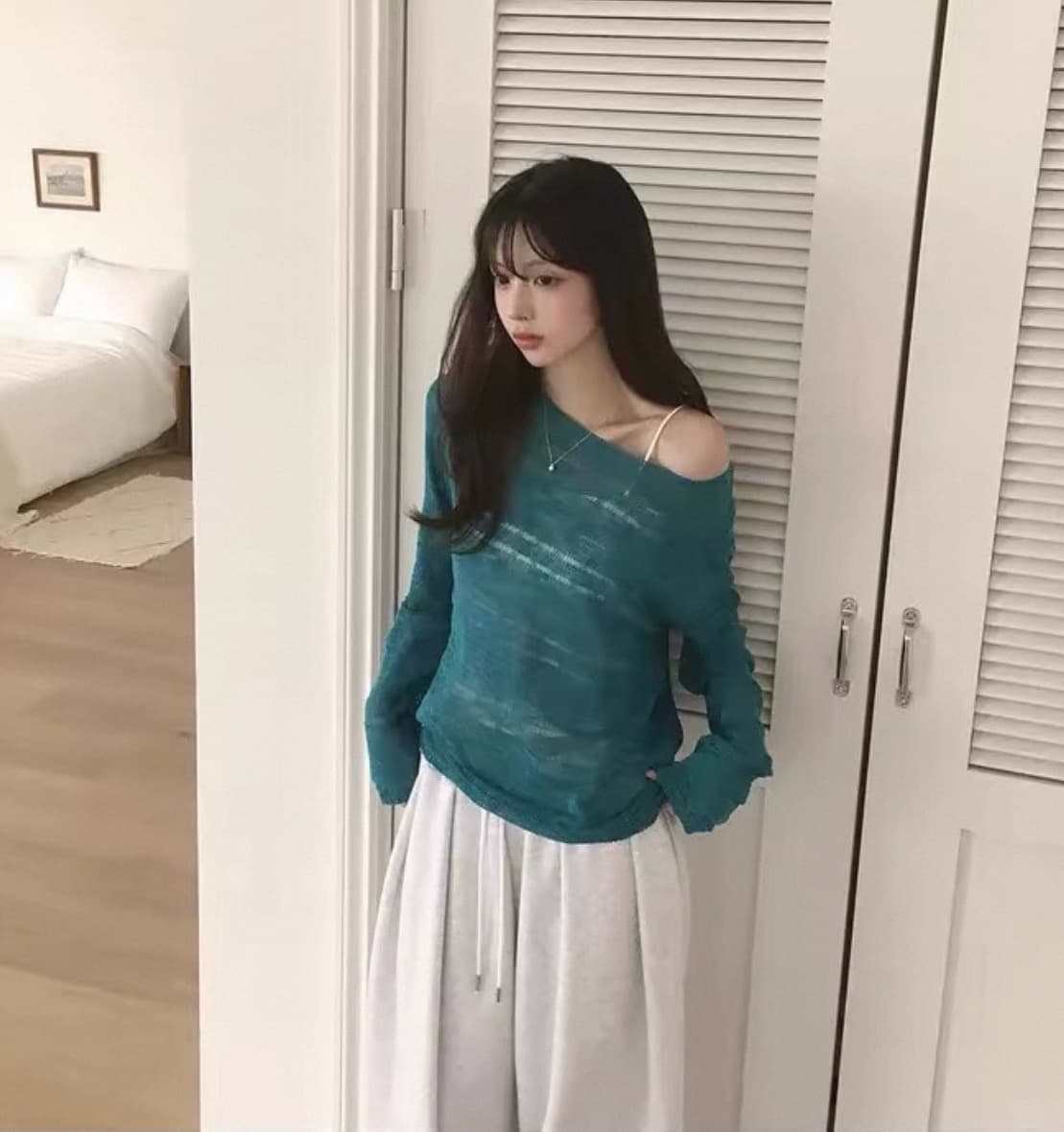 있음 선적 사이즈 업데이트 한국 chic 이른 가을 ins 홀로우 아웃 보트넥 느슨함 센스 긴팔 니트 스웨터 셔츠 상세 이미지 2