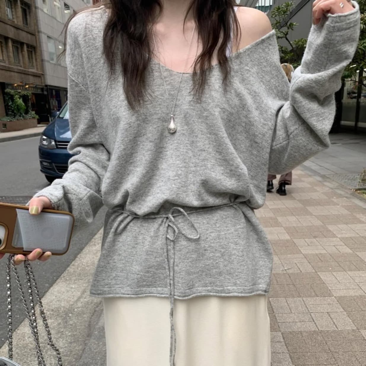 있음 선적 사이즈 업데이트 한국 chic 가을 새로운 V넥 오프숄더 느슨함 센스 부서 허리 슬림해 보이는 니트 스웨터 이미지 5