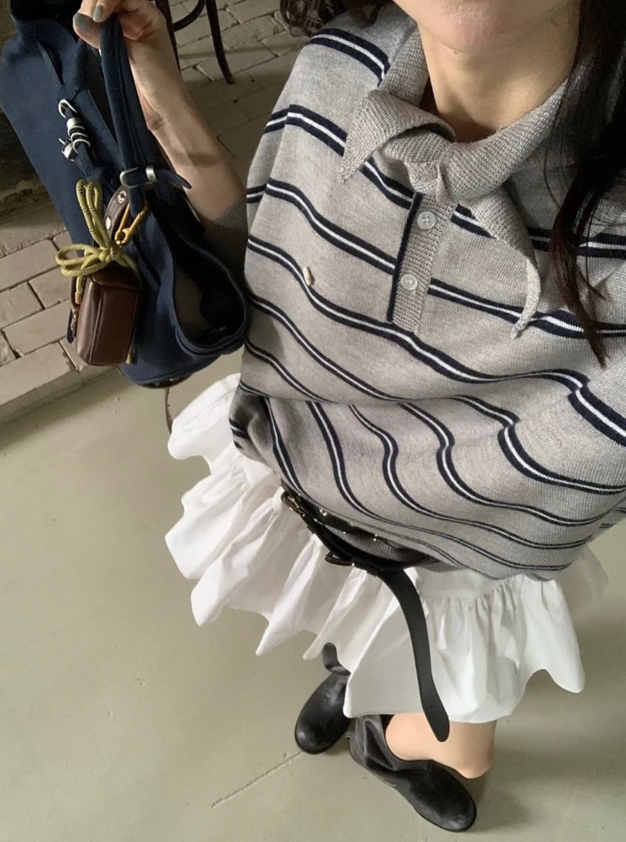 있음 선적 사이즈 업데이트 한국 chic 가을 새로운 레트로 스트라이프 부서 버클 포인터 칼라 루즈핏 긴팔 니트 스웨터 상세 이미지 2