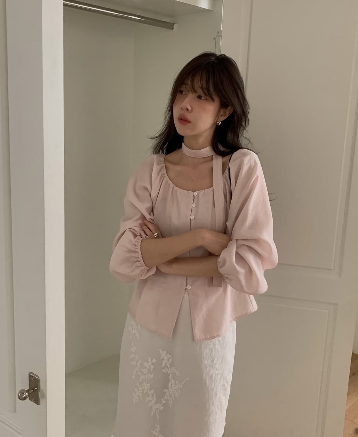 한국 chic 가을 새로운 ins 부드러운 바람 행침 목 리본 품격 단추 긴팔 셔츠 상세 이미지 7