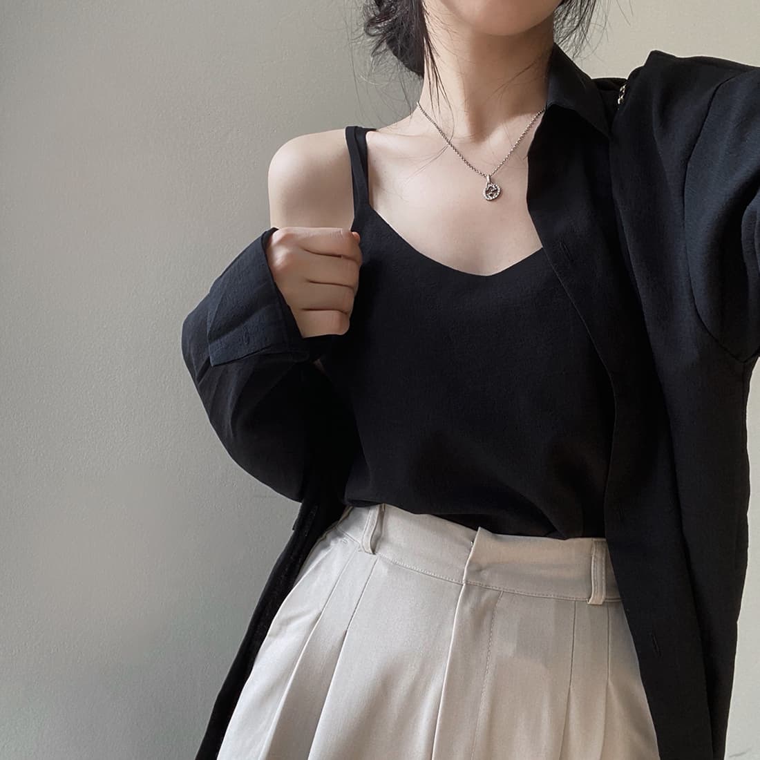 있음 선적 사이즈 업데이트 한국 chic 가을 새로운 미니멀리즘 단색 폴로 칼라 셔츠 캐미솔 투피스 세트 상세 이미지 4