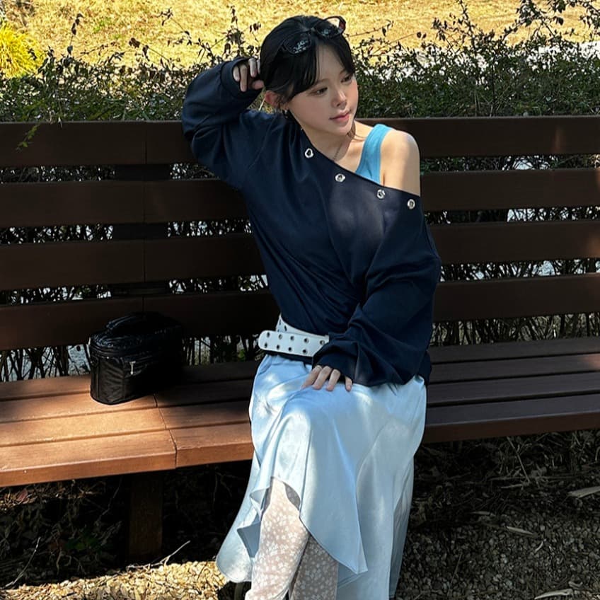 한국 chic 가을 새로운 ins 못 서클 버클 오프숄더 느슨함 센스 풀오버 스웨트셔츠 이미지 5