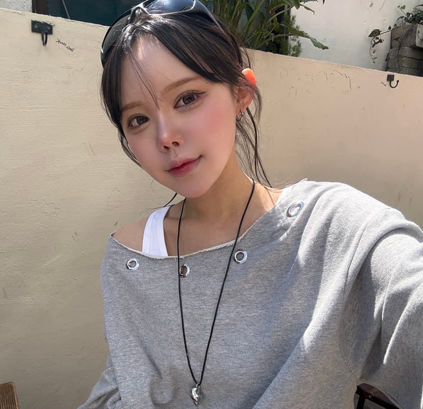 한국 chic 가을 새로운 ins 못 서클 버클 오프숄더 느슨함 센스 풀오버 스웨트셔츠 상세 이미지 35