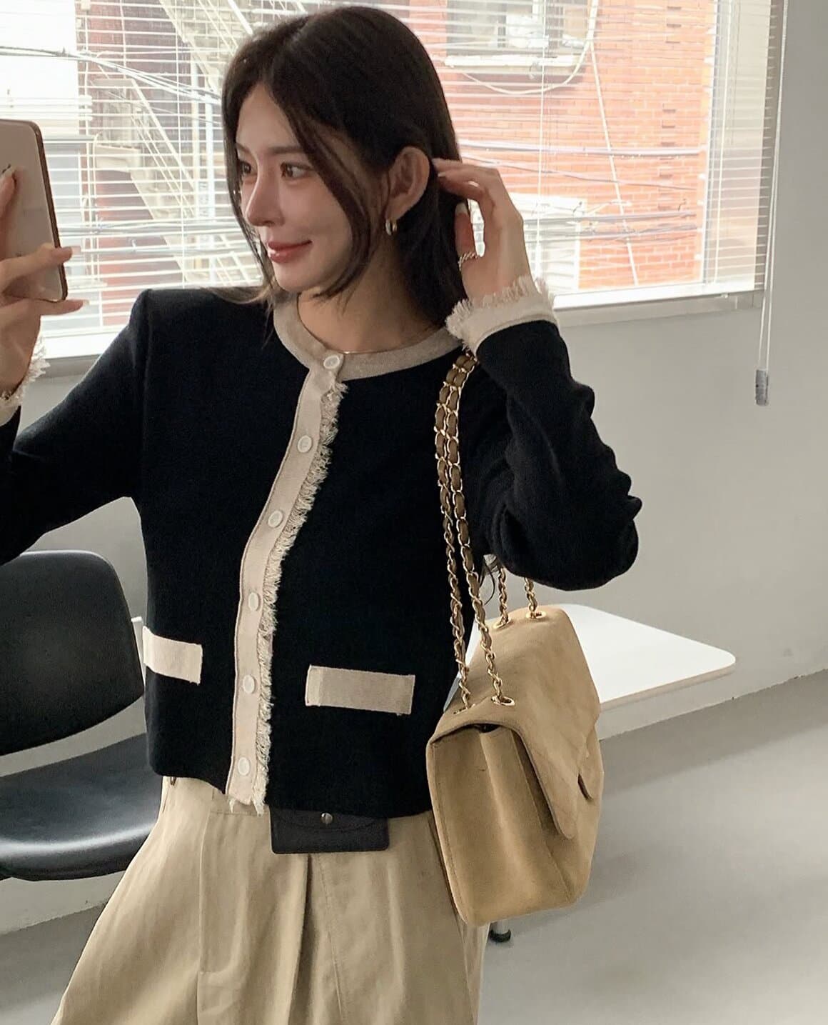 한국 chic 가을 새로운 ins 품격 술 패치워크 색상 단추 긴팔 니트 스웨터