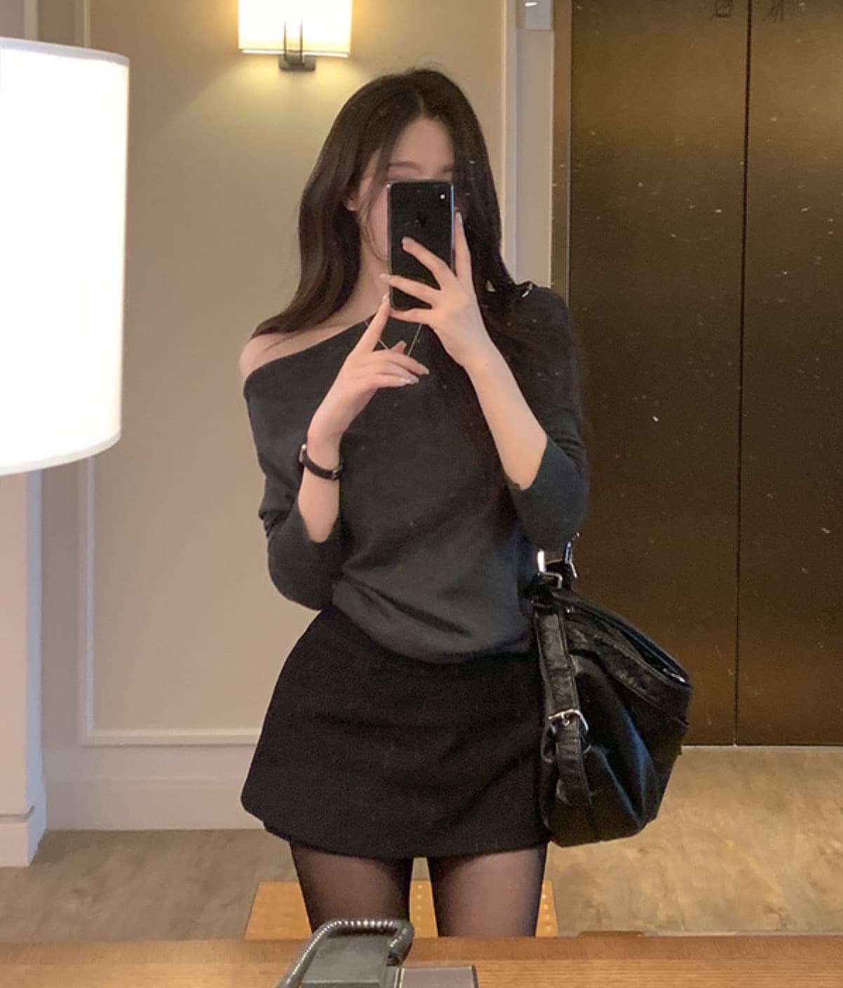한국 chic 가을 새로운 오프숄더 비스듬한 단추 슬림해 보이는 다용도 긴팔 니트 스웨터 상세 이미지 9