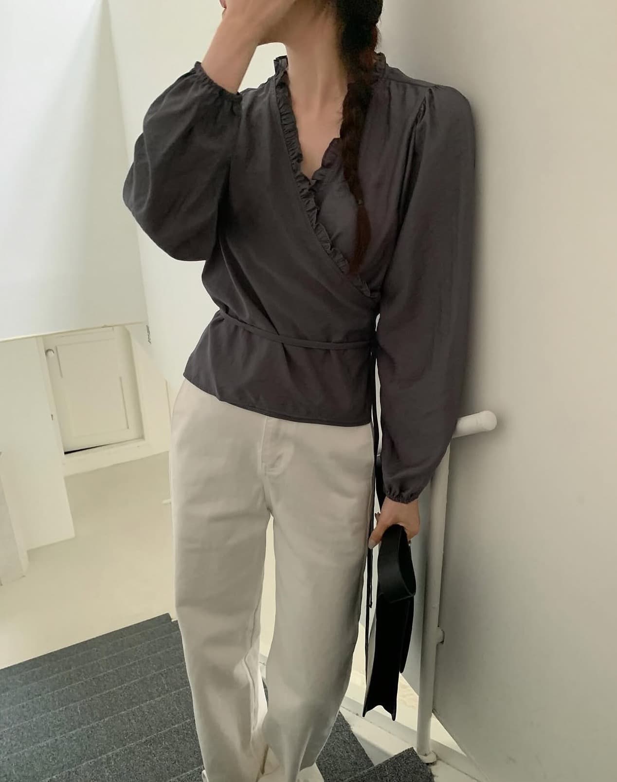 한국 chic 가을 새로운 ins 디자인 센스 목이버섯 경 사진 허리 레이스업 슬림해 보이는 셔츠 상세 이미지 16