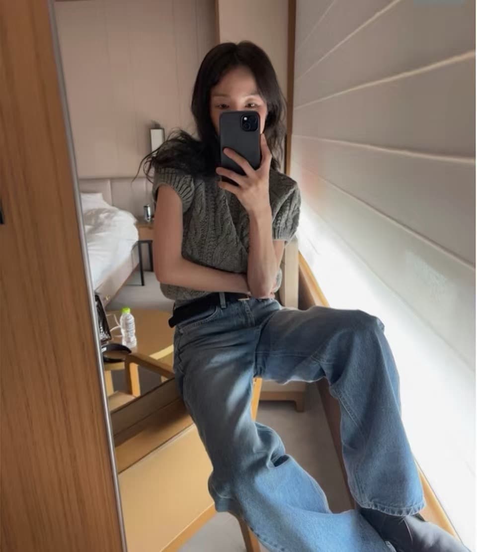 있음 선적 한국 chic 가을 라운드 넥 단색 꽈배기 슬림해 보이는 반팔 니트 스웨터 상세 이미지 16
