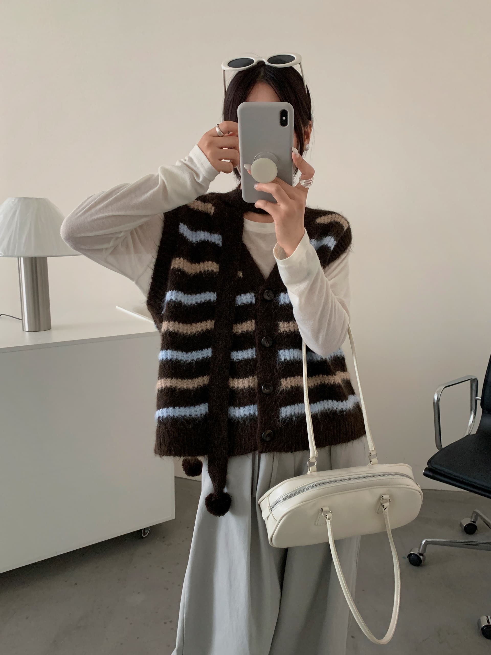 있음 선적 실사 한국 chic 가을 새로운 한 부서 귀여운 목도리 삼색 스트라이프 베스트 오픈 가디건 상세 이미지 8