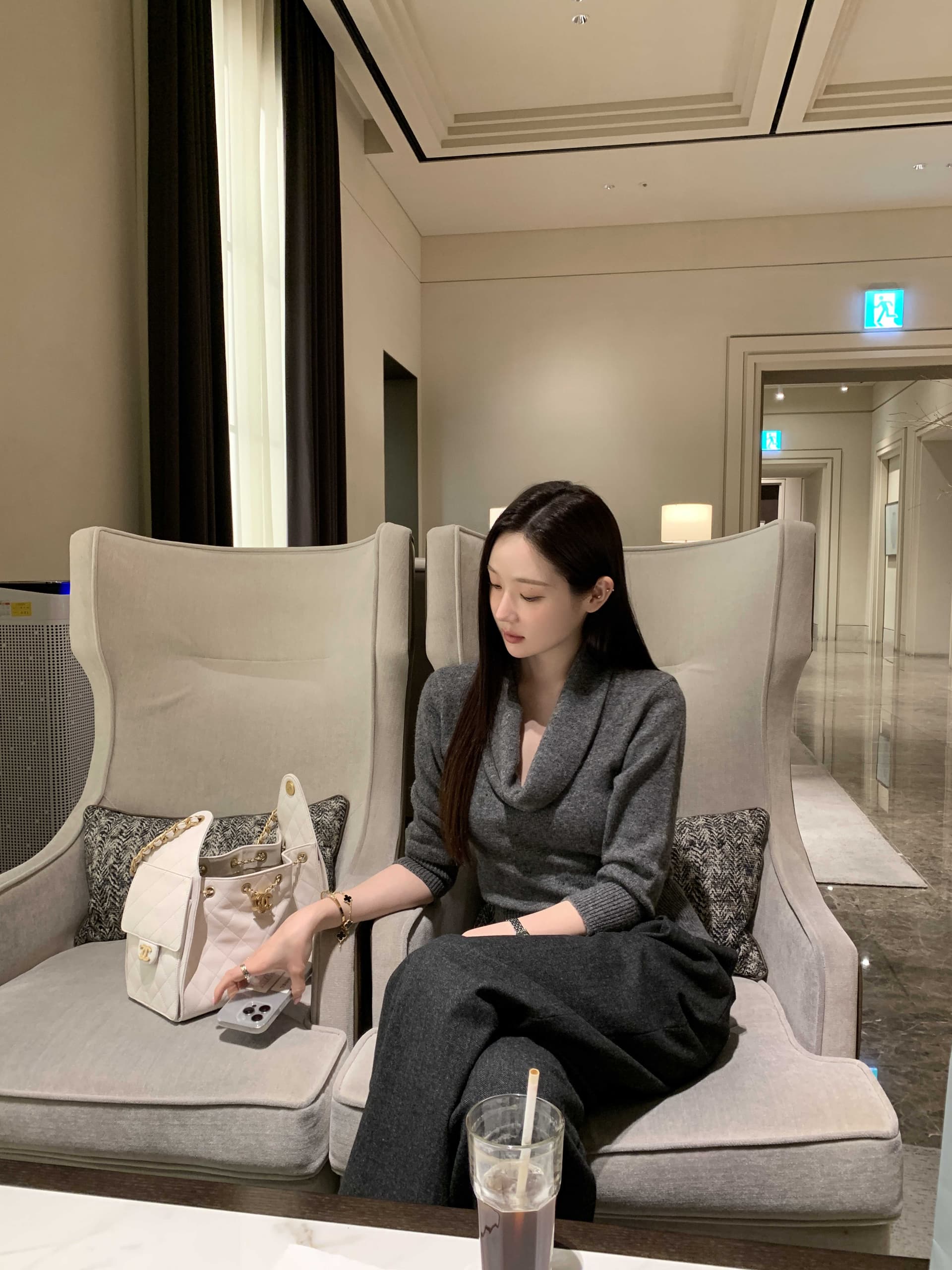 있음 선적 사이즈 업데이트 한국 chic 가을 새로운 품격 흔들다 칼라 다용도 긴팔 니트 스웨터 상세 이미지 4