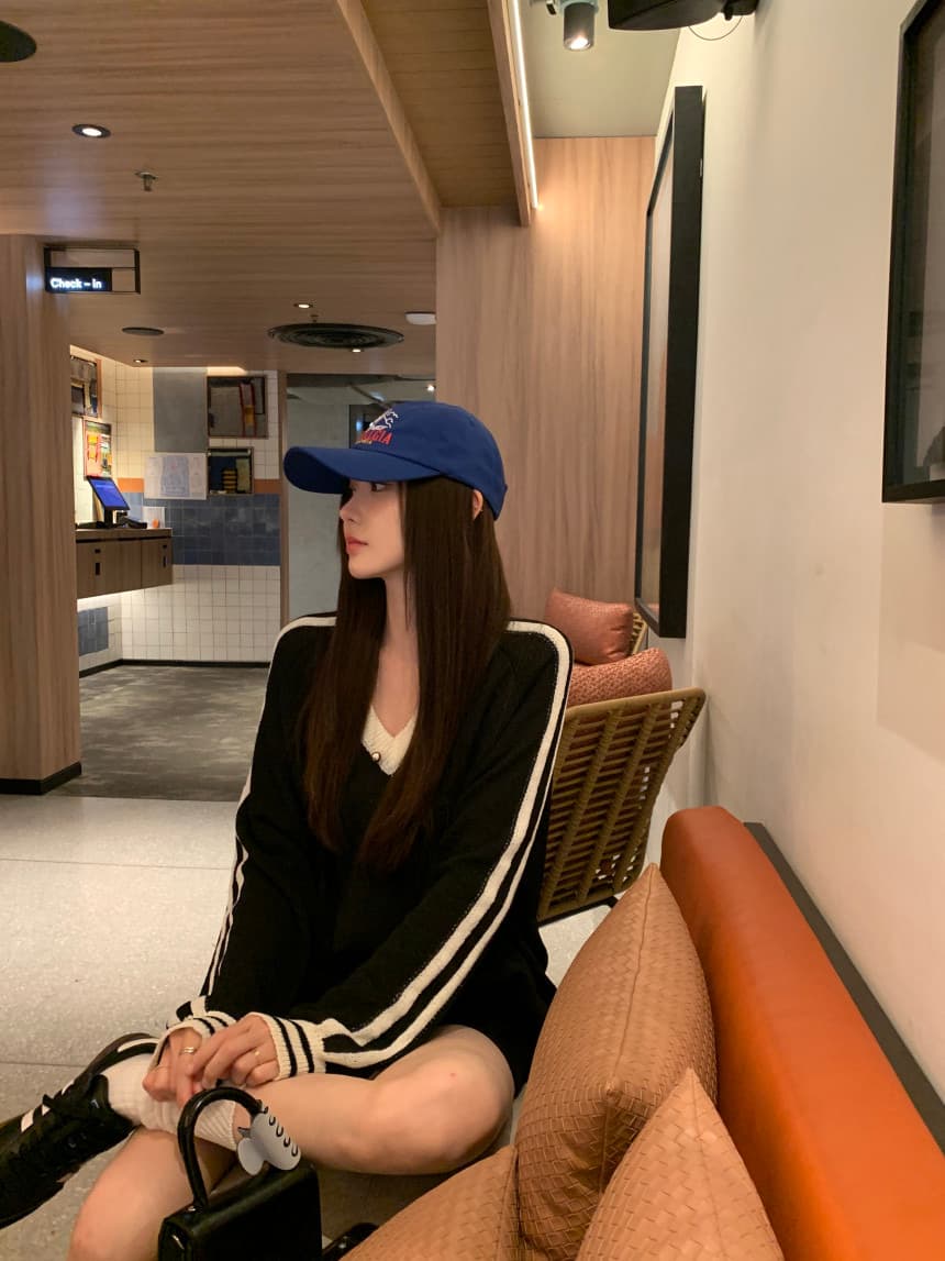있음 선적 사이즈 업데이트 한국 chic 가을 미니멀리즘 V넥 캐주얼 긴팔 스웨터 상세 이미지 11