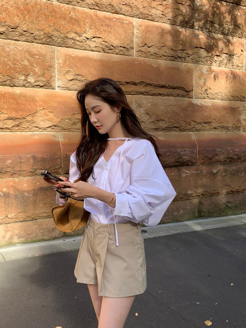 있음 선적 사이즈 업데이트 한국 chic 가을 겨울 프랑스식 레트로 디자인 센스 V넥 미니멀리즘 긴팔 셔츠 상세 이미지 3