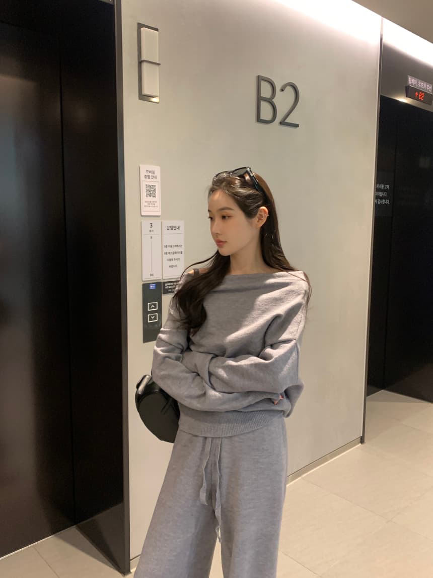 있음 선적 사이즈 업데이트 한국 chic 프랑스식 보트넥 오프숄더 긴팔 스웨터 니트 와이드 레그 팬츠 세트 상세 이미지 15