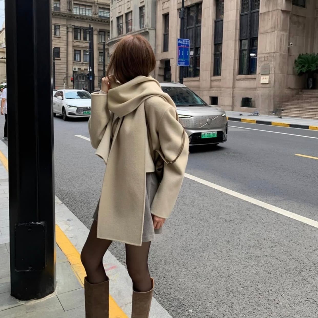 있음 선적 사이즈 업데이트 한국 chic 가을 겨울 새로운 한 부서 스카프 라운드 넥 단추 품격 모직 짧은 외투 이미지 5