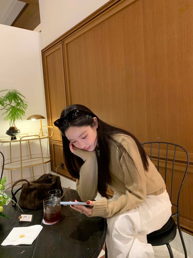 한국 chic 가을 겨울 새로운 한 부서 라운드 넥 미니멀리즘 품격 털 의류 상세 이미지 14