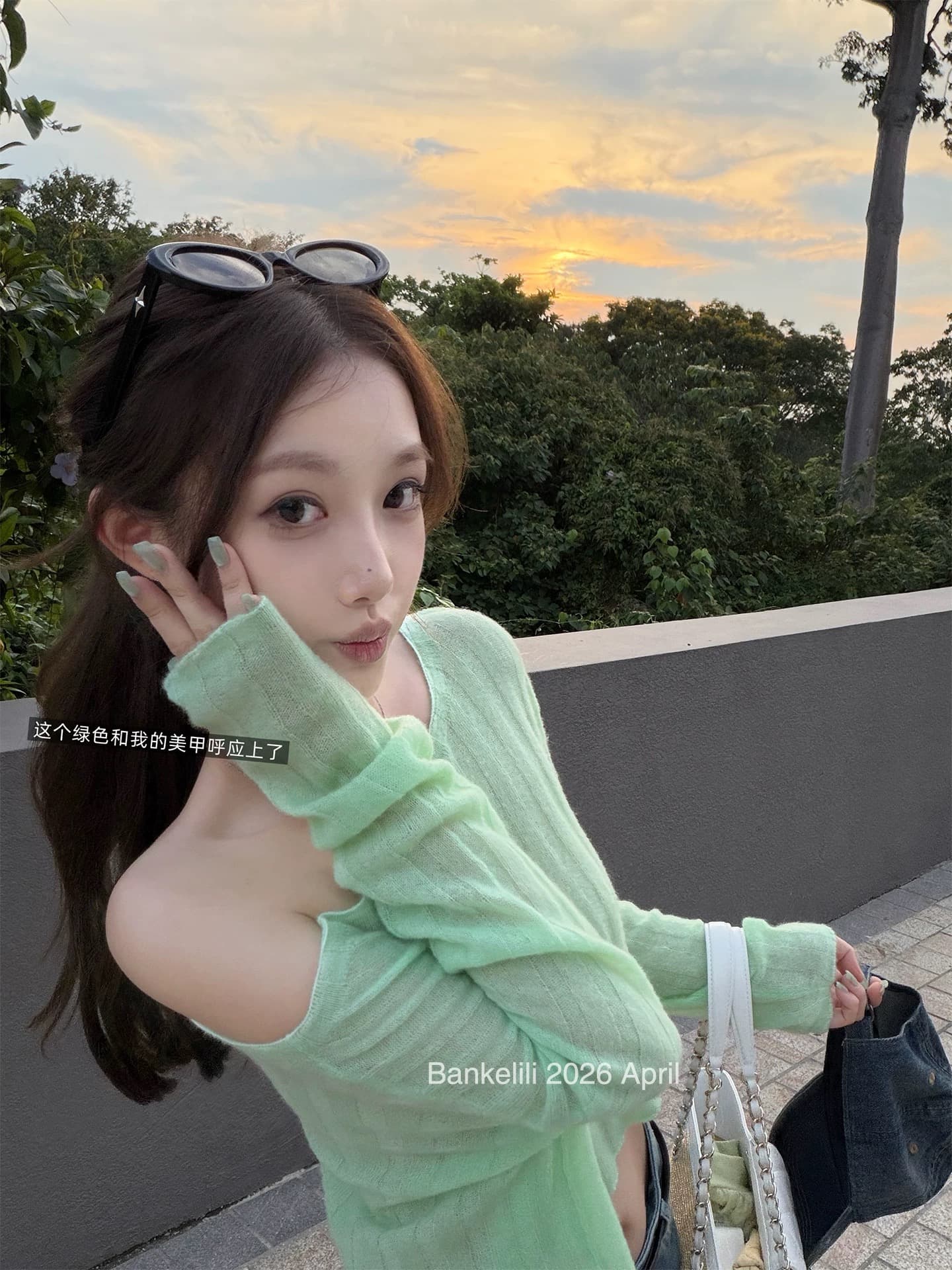 밤나무 코코아 bankelili 산소 Jiao 부드러운 셔츠 비스듬한 어깨 주간 실크 양모 혼방 긴팔 블라우스 여성 봄 여름 상세 이미지 9