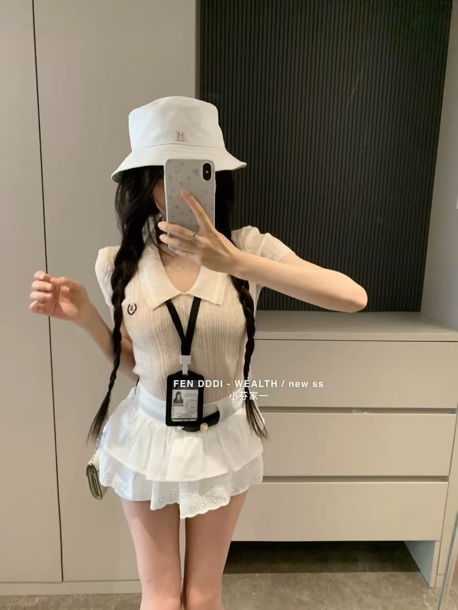 머리카락 작은 펜 fen 홈 여름 새로운 부유 한 가족 천 골드 익스트림 제인 바람 외국 가스 폴로 칼라 얇은 스타일 어깨 패드 니트 스웨터 경기 일 카드