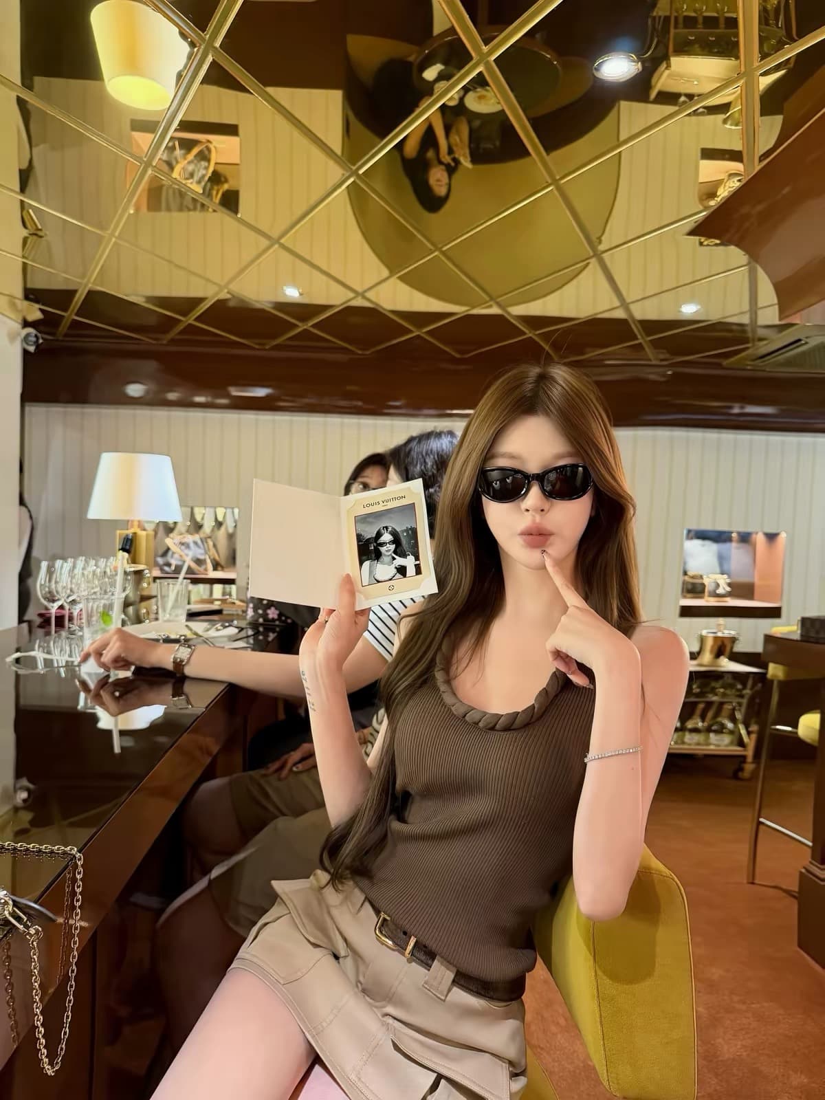 chicyou 켄 콩 수식 삼색 매듭 대 라운드 넥 유럽과 미국 여성 스타 미니멀리즘 품격 니트 조끼 상세 이미지 2