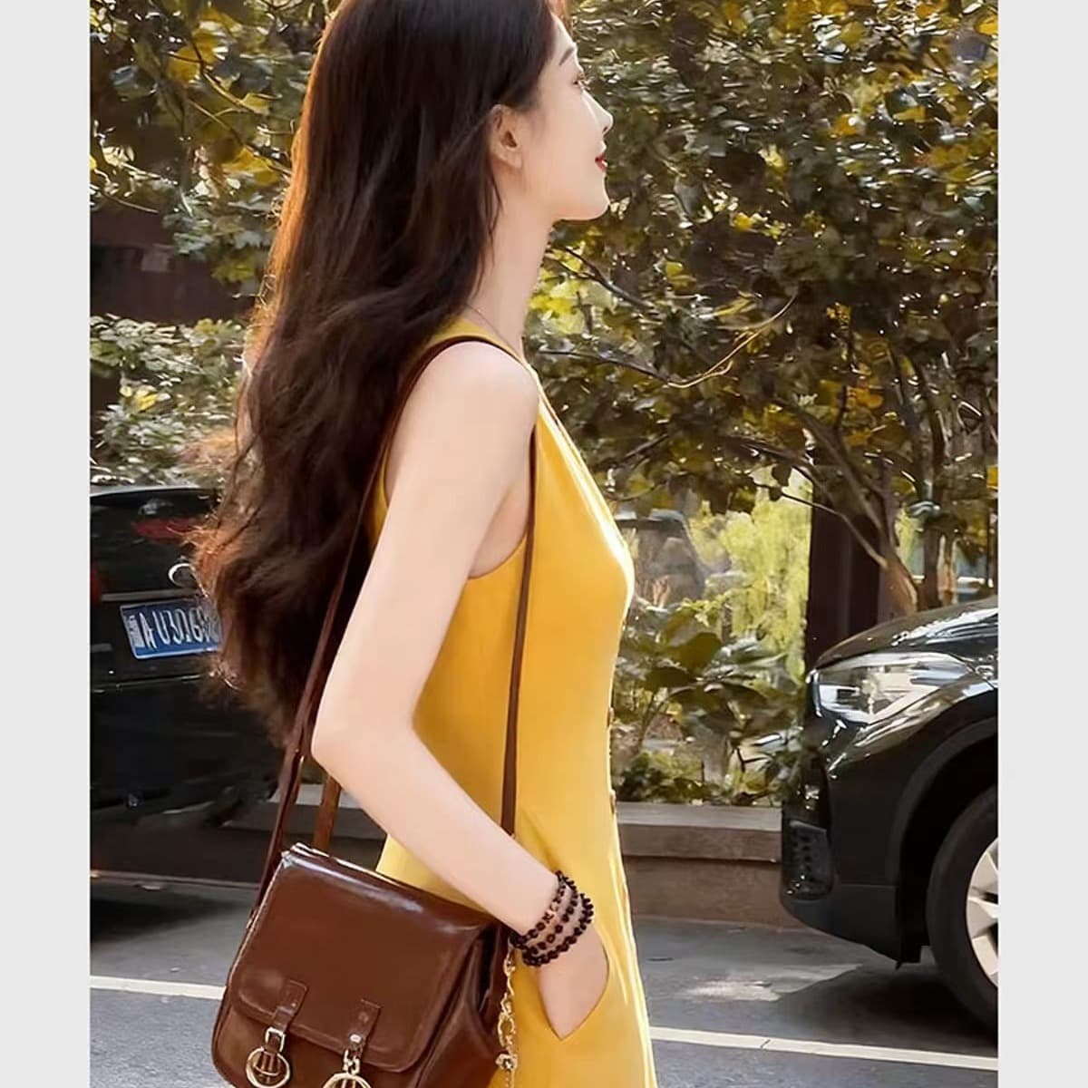 황색 V넥 허리 수축 싱글 줄 버튼 조끼 여성 드레스 2026 새로운 한 부서 특별 아름다운 꼬집기 허리 작은 치마 이미지 5
