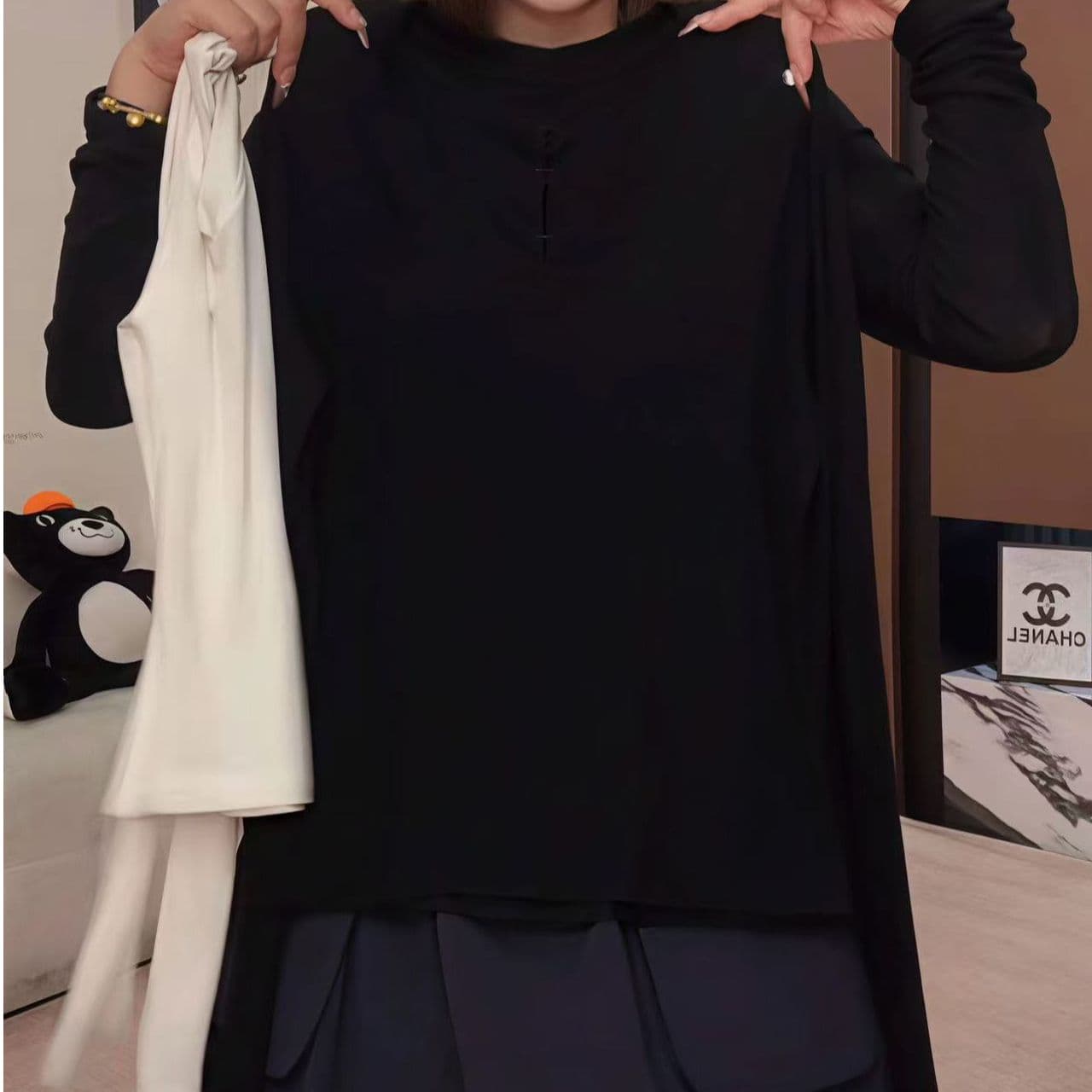 눈꽃 면 원본 것 주간 고양이 흔들어서 톤 품질 단색 뒤로 홀로우 아웃 u 칼라 얇은 스타일 다용도 긴팔 티셔츠 여성 이미지 3