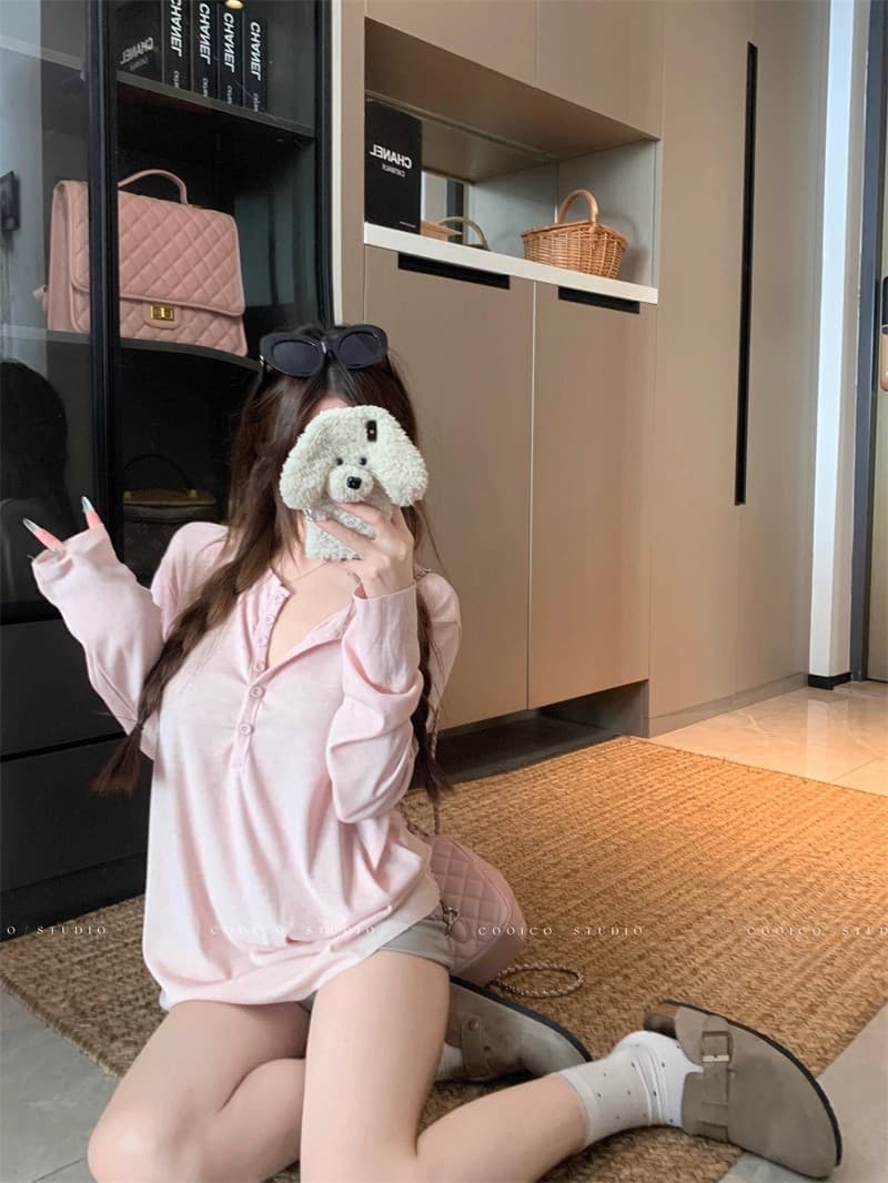 회색 느긋한 바람 긴팔 루즈핏 티셔츠 여성 가을 캐주얼 얇은 스타일 자외선 차단 블라우스 단색 슬림해 보이는 다용도 맨위 상세 이미지 9