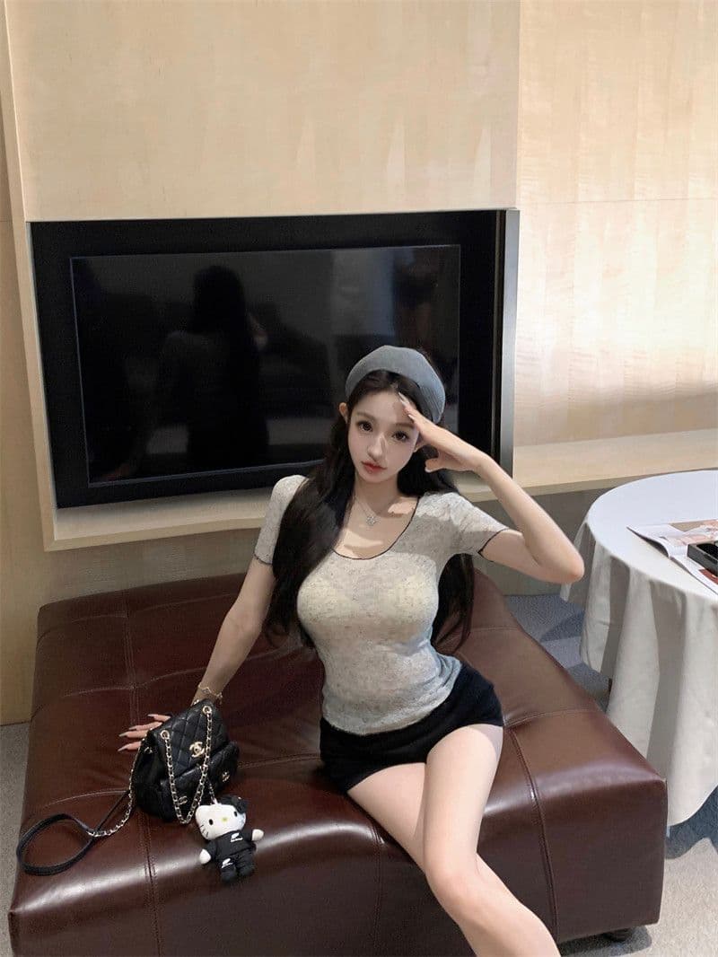 한국 눈꽃 마 배색 얇은 스타일 긍정적 인 어깨 u 칼라 반팔 티셔츠 여름 순수한 욕망 몸매 가꾸기 풀오버 기본 셔츠 맨위 상세 이미지 14
