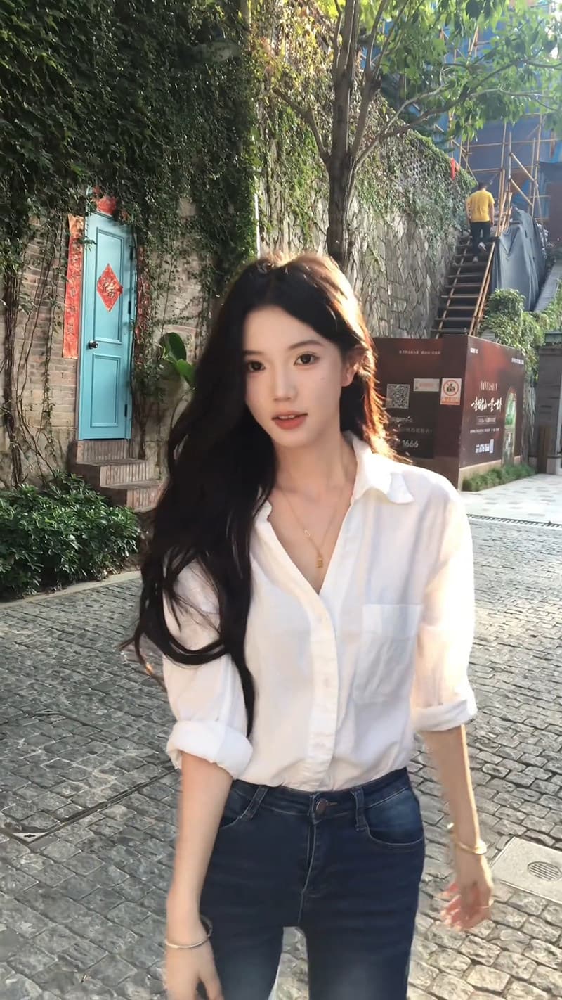 경관 그림 정가 패션 품격 여성 가을 프랑스식 캐주얼 화이트 POLO 칼라 긴팔 셔츠 슬림해 보이는 상세 이미지 6